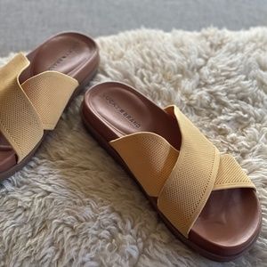 Lucky Brand Sieko Knit Slides 9.5 | Yellow